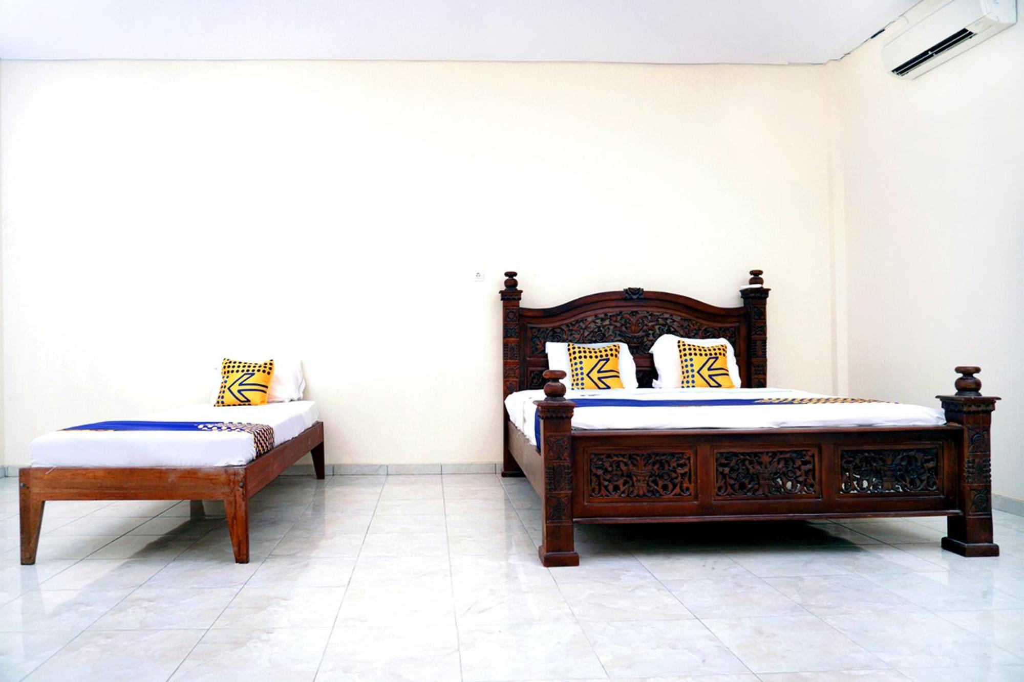 Spot On 2629 Duta Karimun Hotel Karimunjawa Eksteriør billede